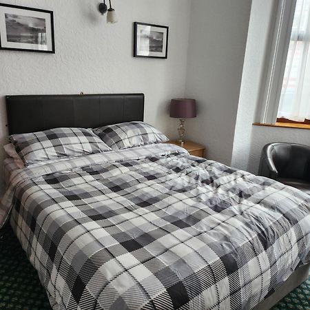 Queens Guest House Beeston  Eksteriør billede